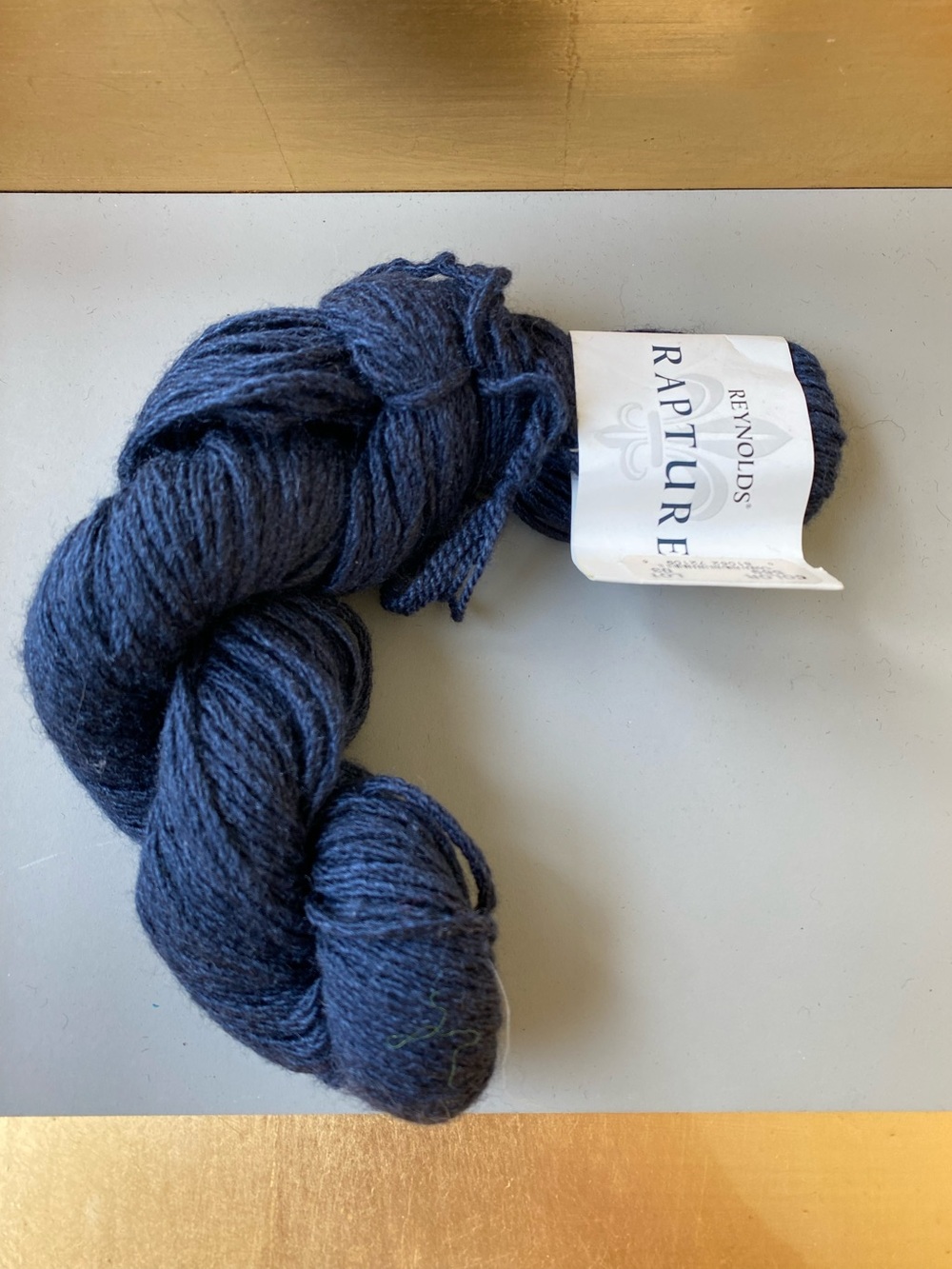 NWT 50% Silk 50% Wool “Rapture” by Renolds Yarns. Bulky Weight